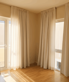 light colour curtain work